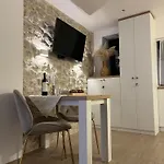 Апартаменти Luxury Skalina & Volat *