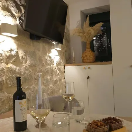 Luxury Apartment Skalina & Volat Apartment